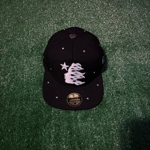 Black and White Graphic Men's Cap